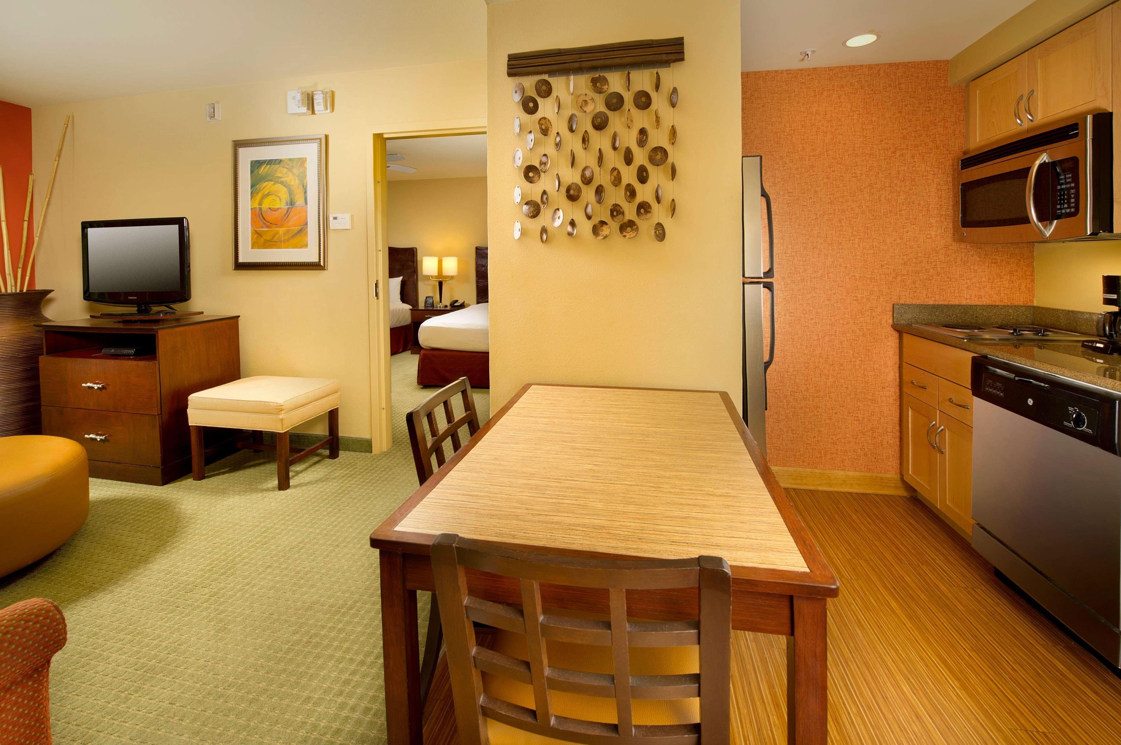 Homewood Suites By Hilton Columbus Exterior photo