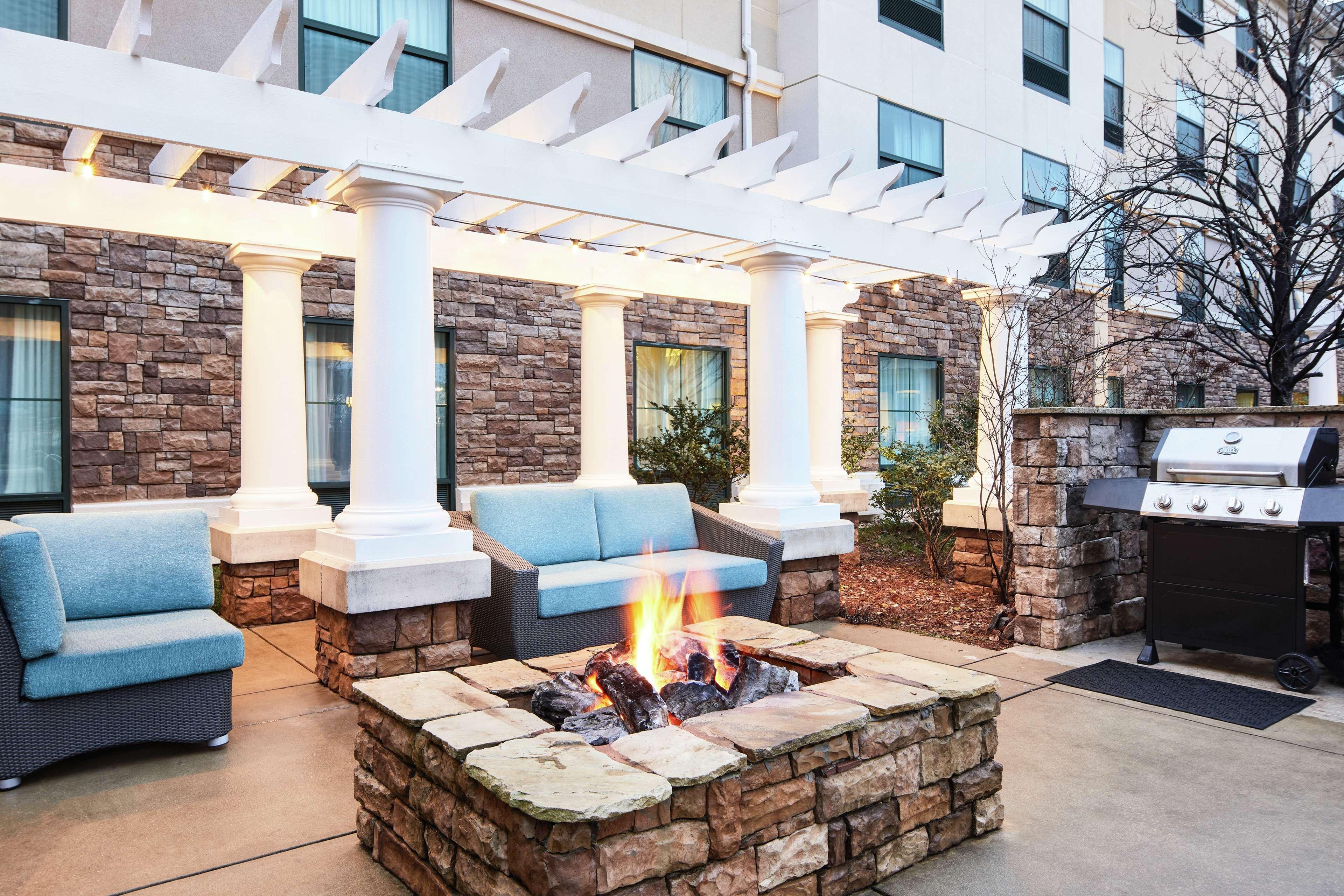 Homewood Suites By Hilton Columbus Exterior photo